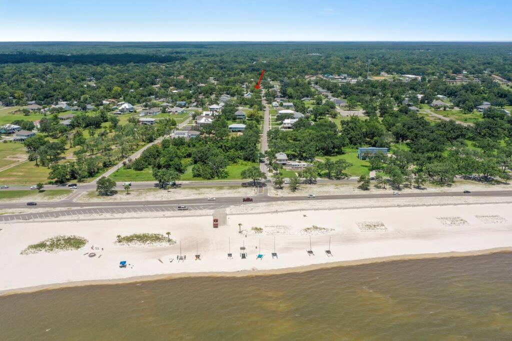 NEW 4BR Single Story_GRILL_Near the beach view 3