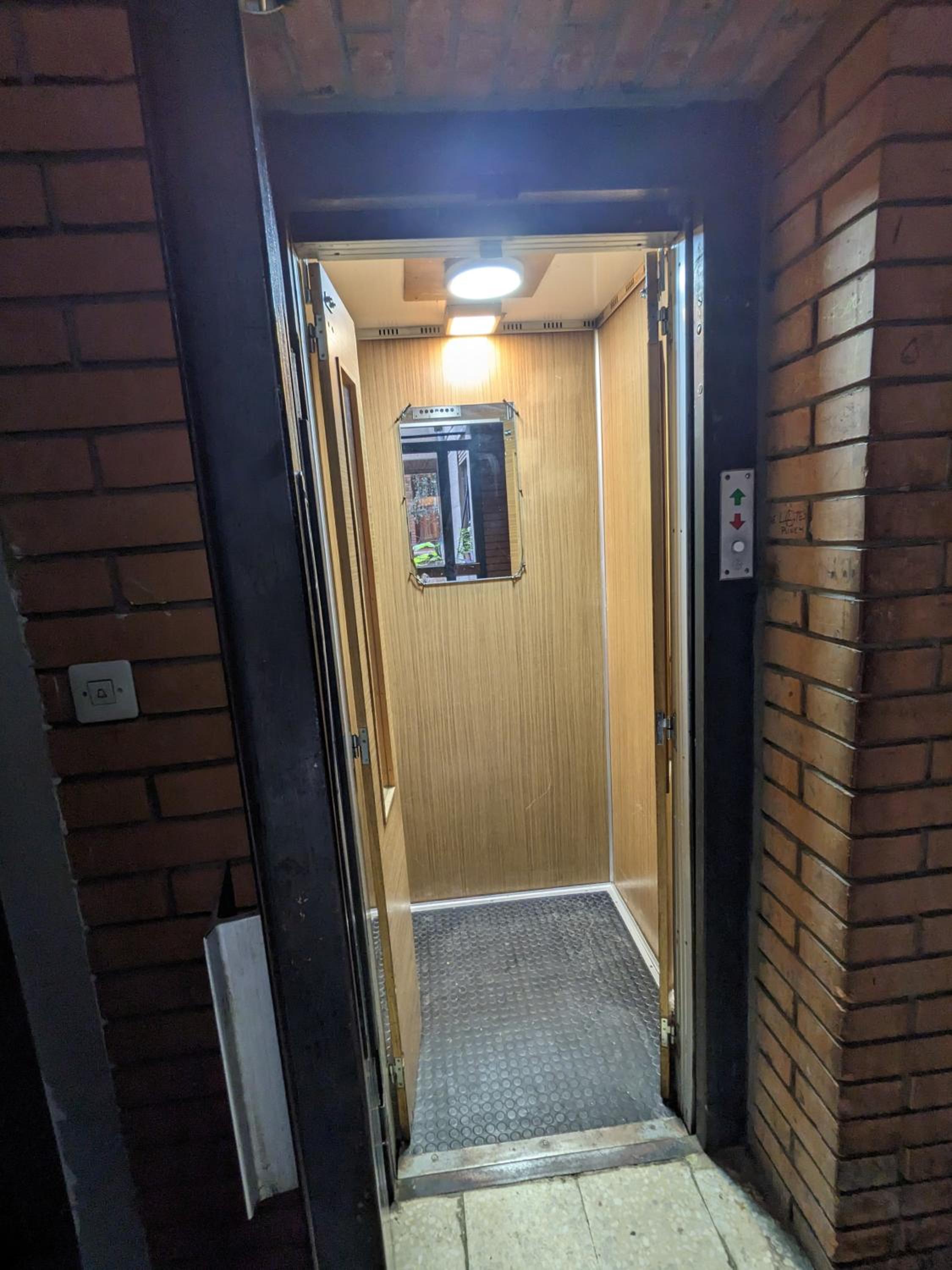Photo 15