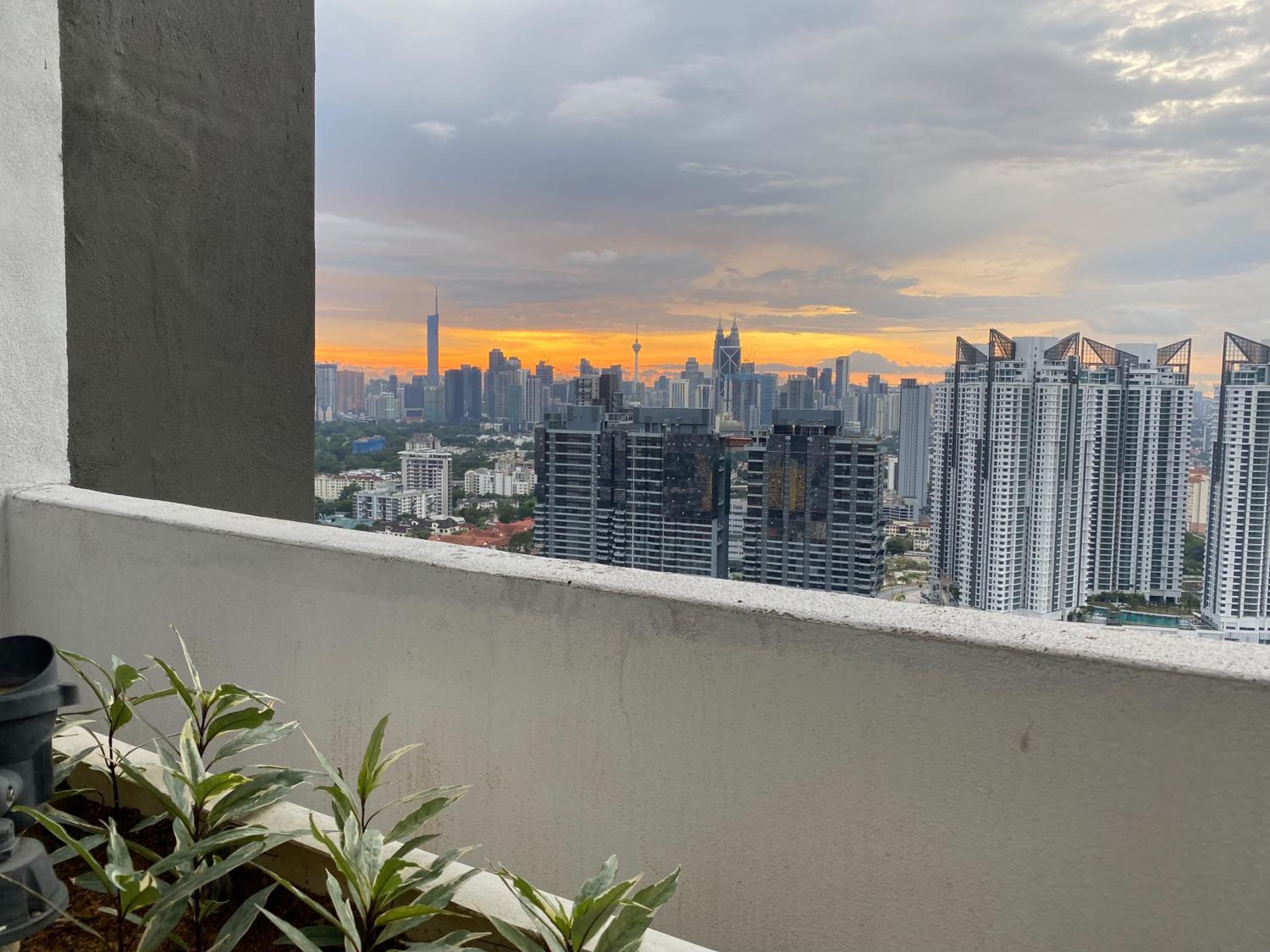 Skyline Garden 2 Bedrooms Homestay Near KLCC