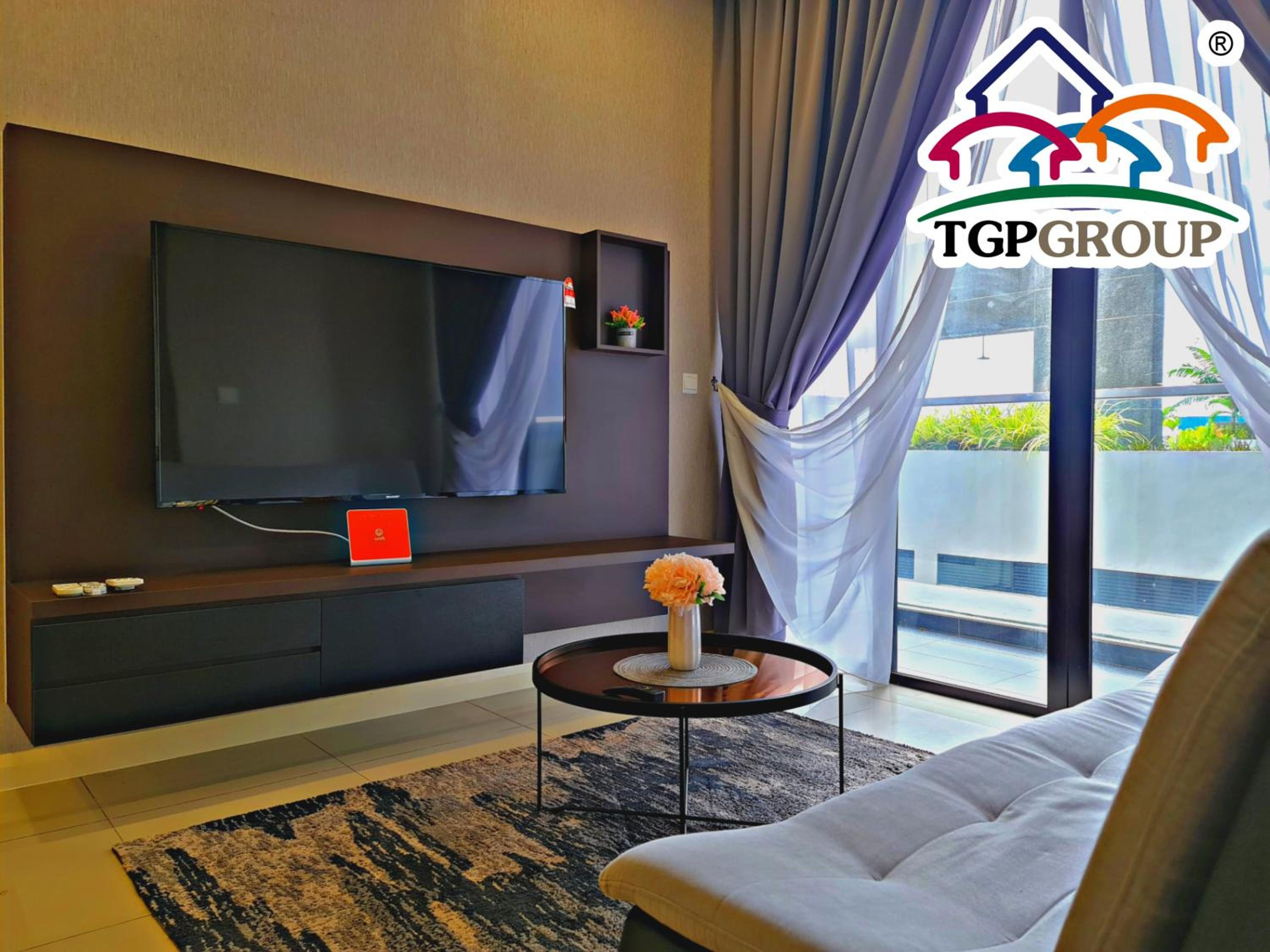 D'Pristine Design Apartment by TGP photo 4