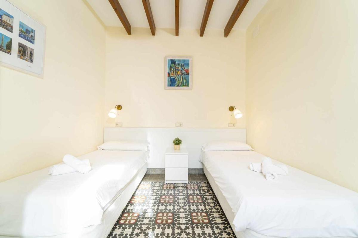 Cas Padri Vacation Home Alcina Vacations vistas al Castillo de Capdepera view 2