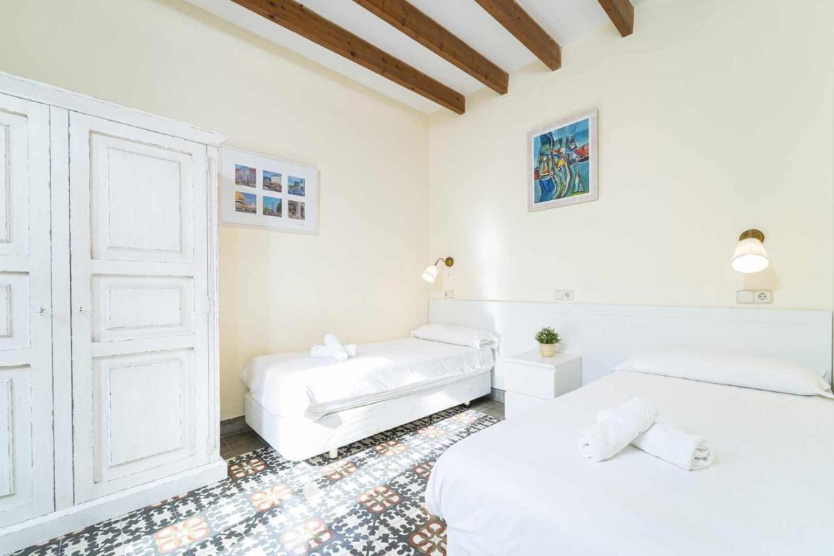Cas Padri Vacation Home Alcina Vacations vistas al Castillo de Capdepera view 3