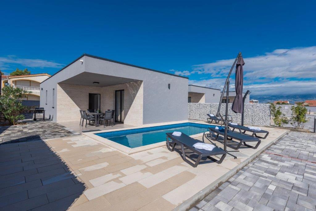 More Exclusive Villas and Spa view 2