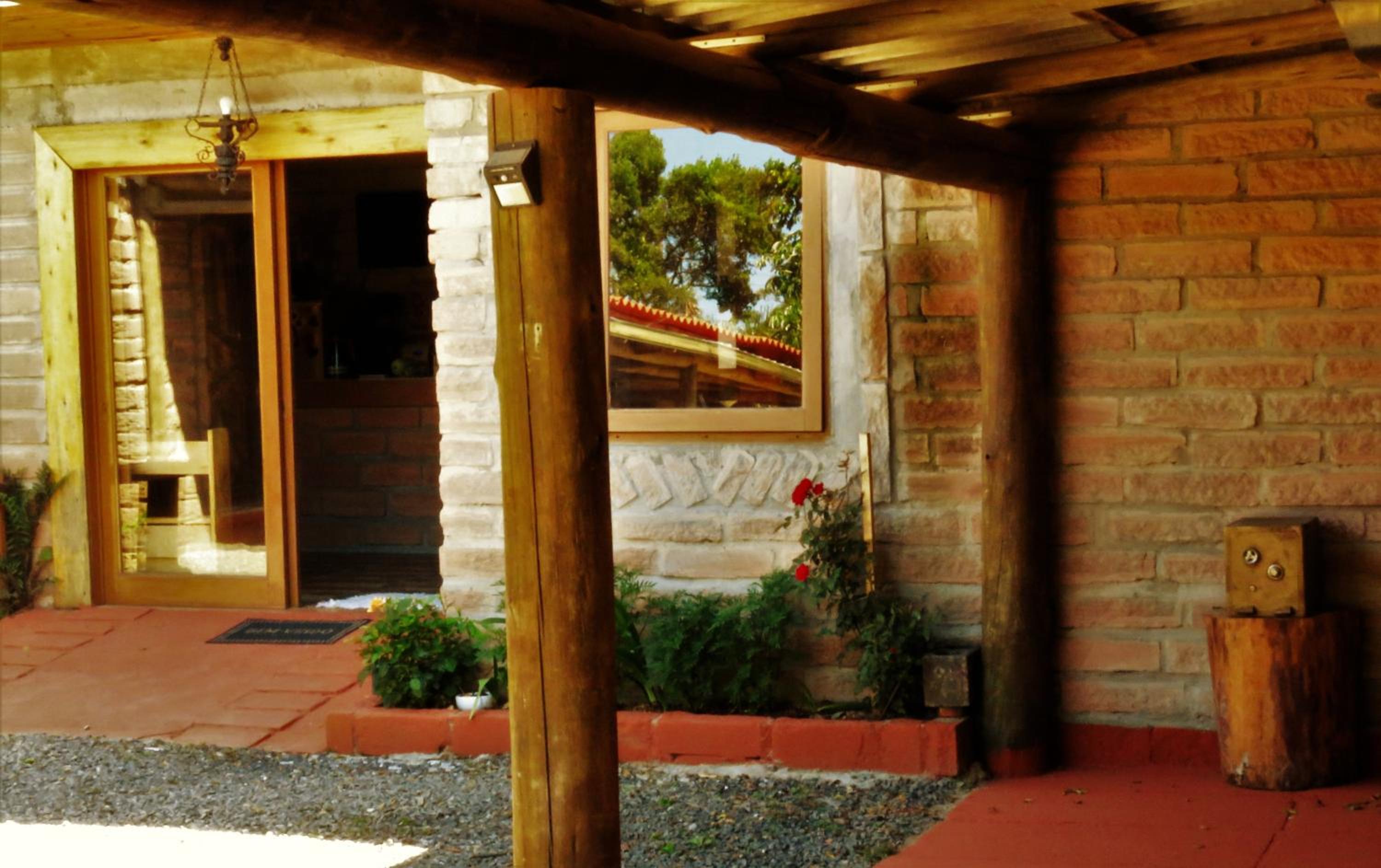 Hostel CASA DA PEDRA CHATA