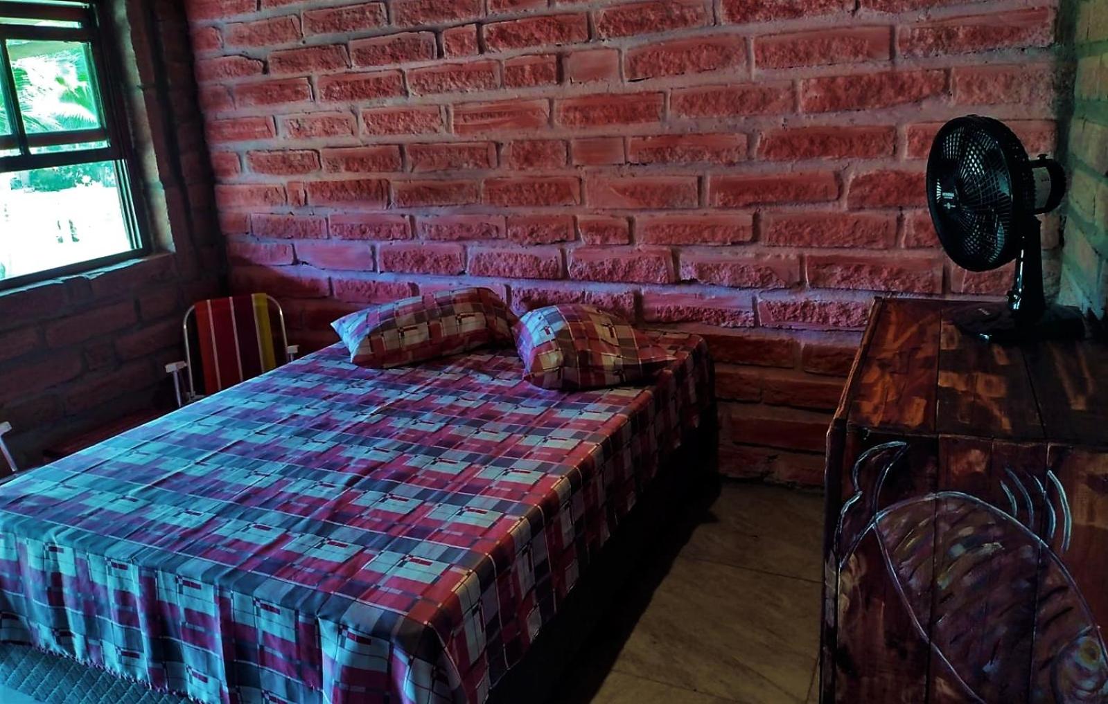 Hostel CASA DA PEDRA CHATA