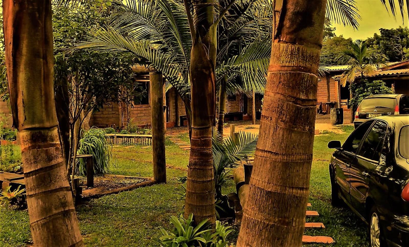 Hostel CASA DA PEDRA CHATA