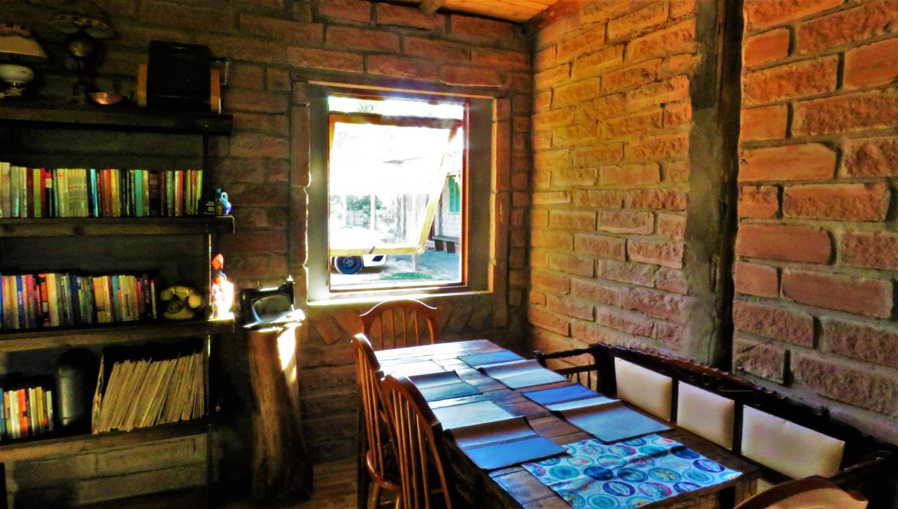 Hostel CASA DA PEDRA CHATA