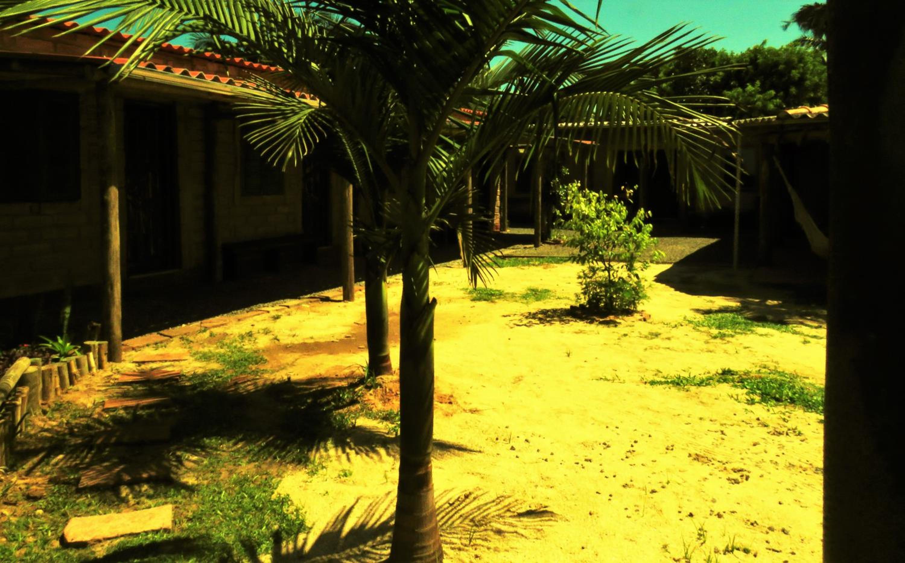 Hostel CASA DA PEDRA CHATA