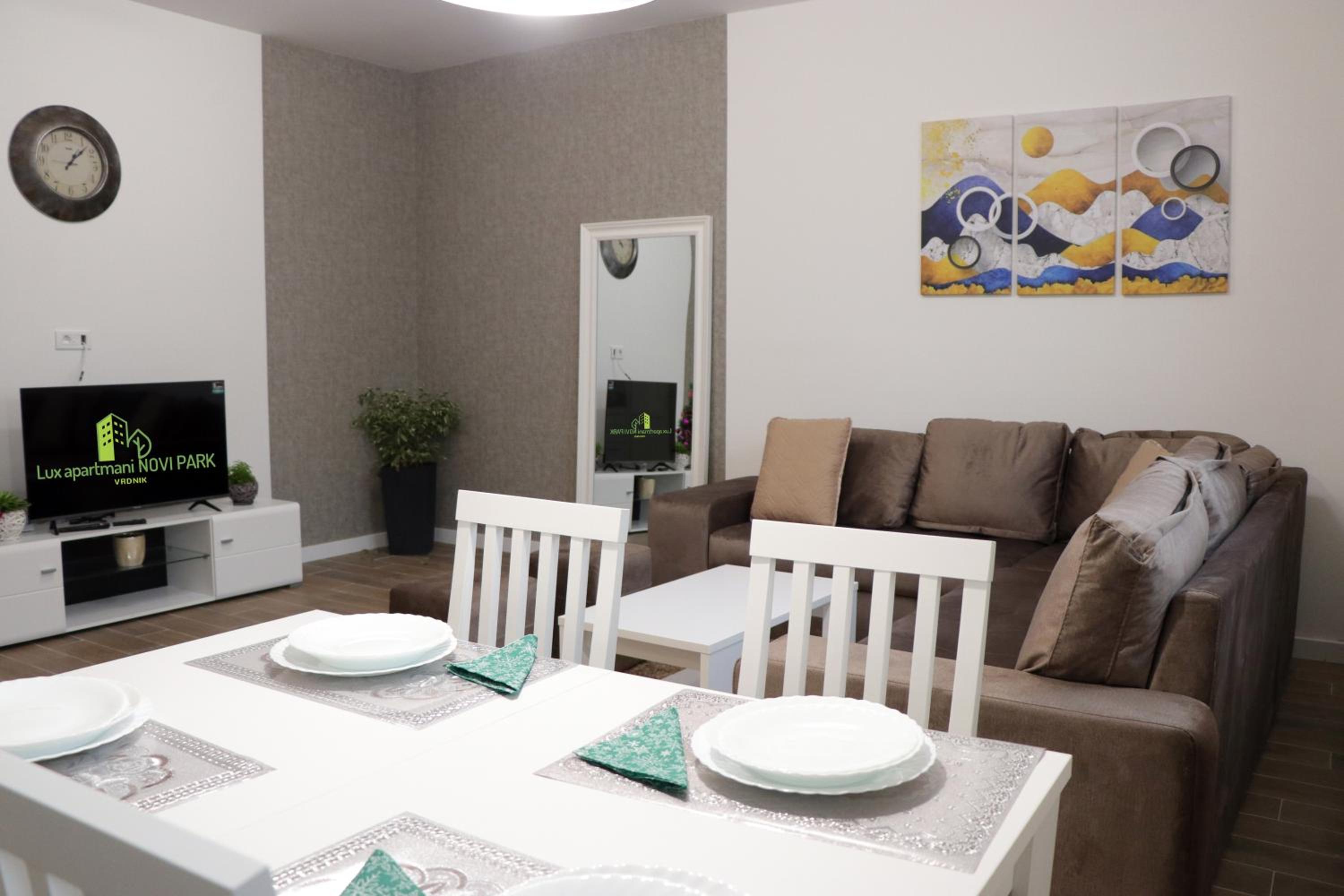 Lux apartmani Novi Park view 4