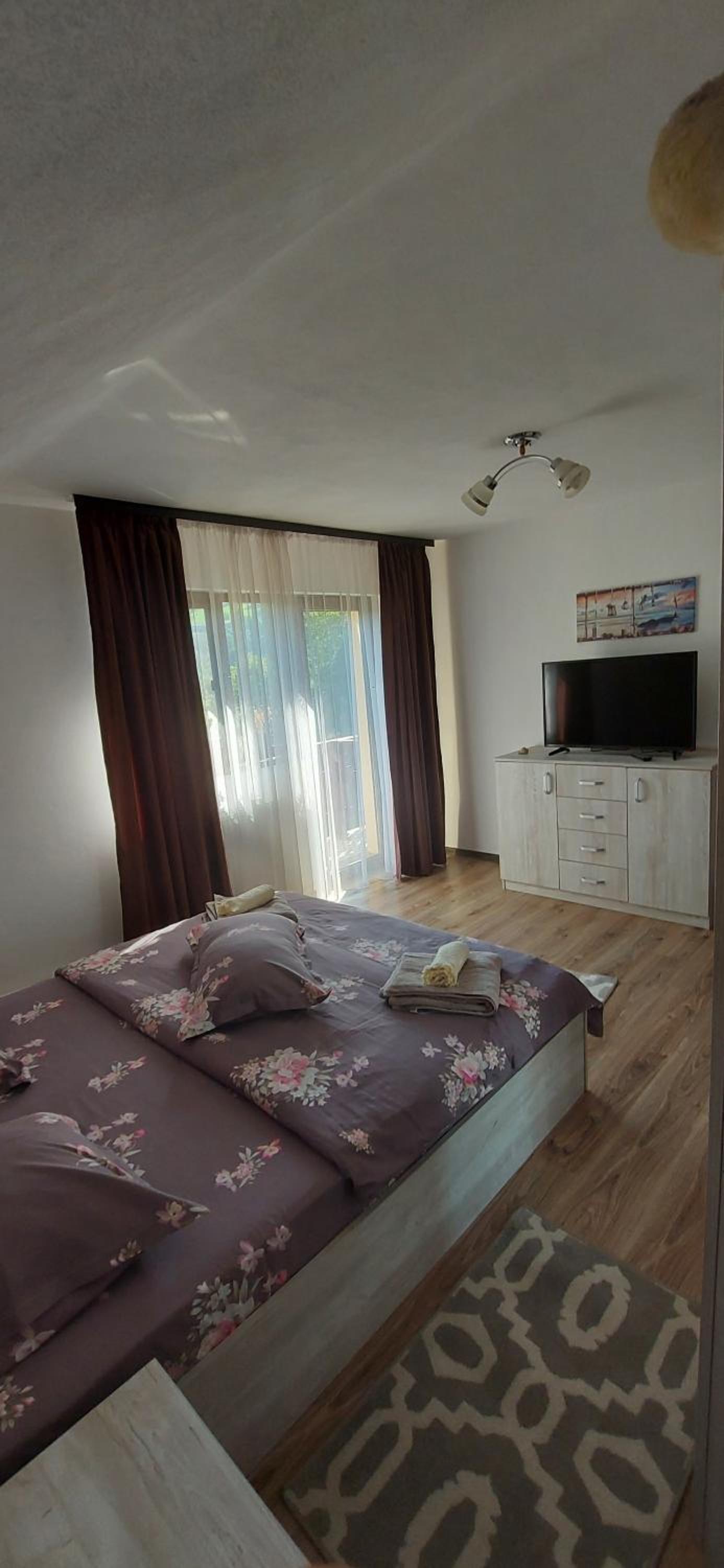 Casa Happy Family Bran view 4