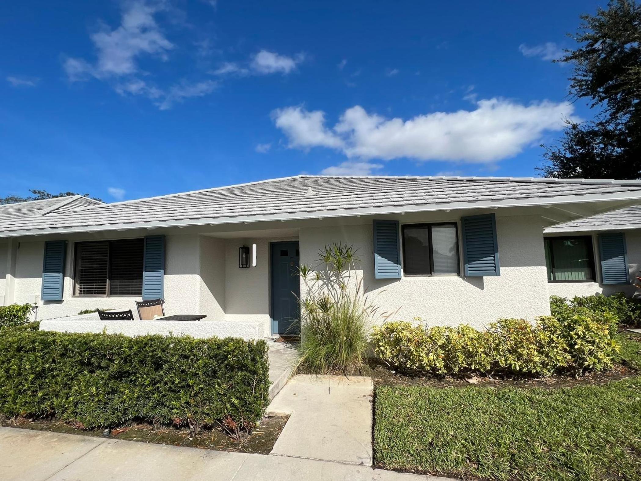 West Palm Beach Vacations - Dreamy PGA National Club Cottage - Property Image 1