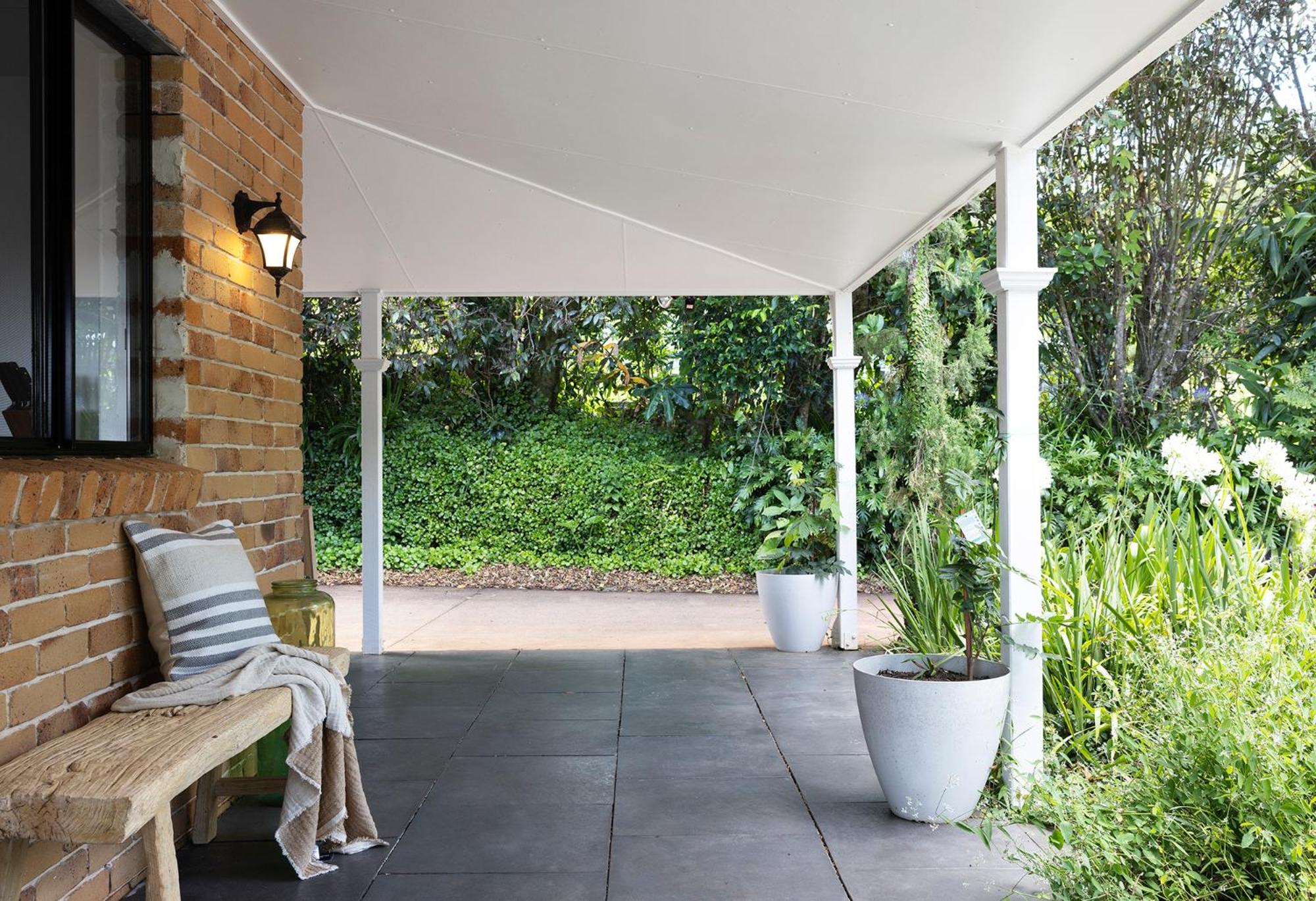 Designer Hinterland Escape with Breathtaking Views