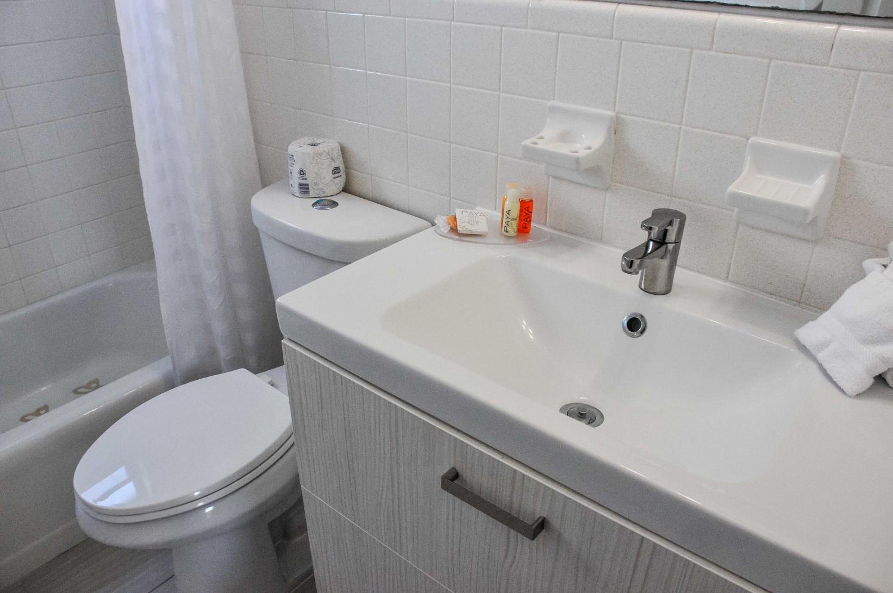 Regency Inn & Suites Sarasota