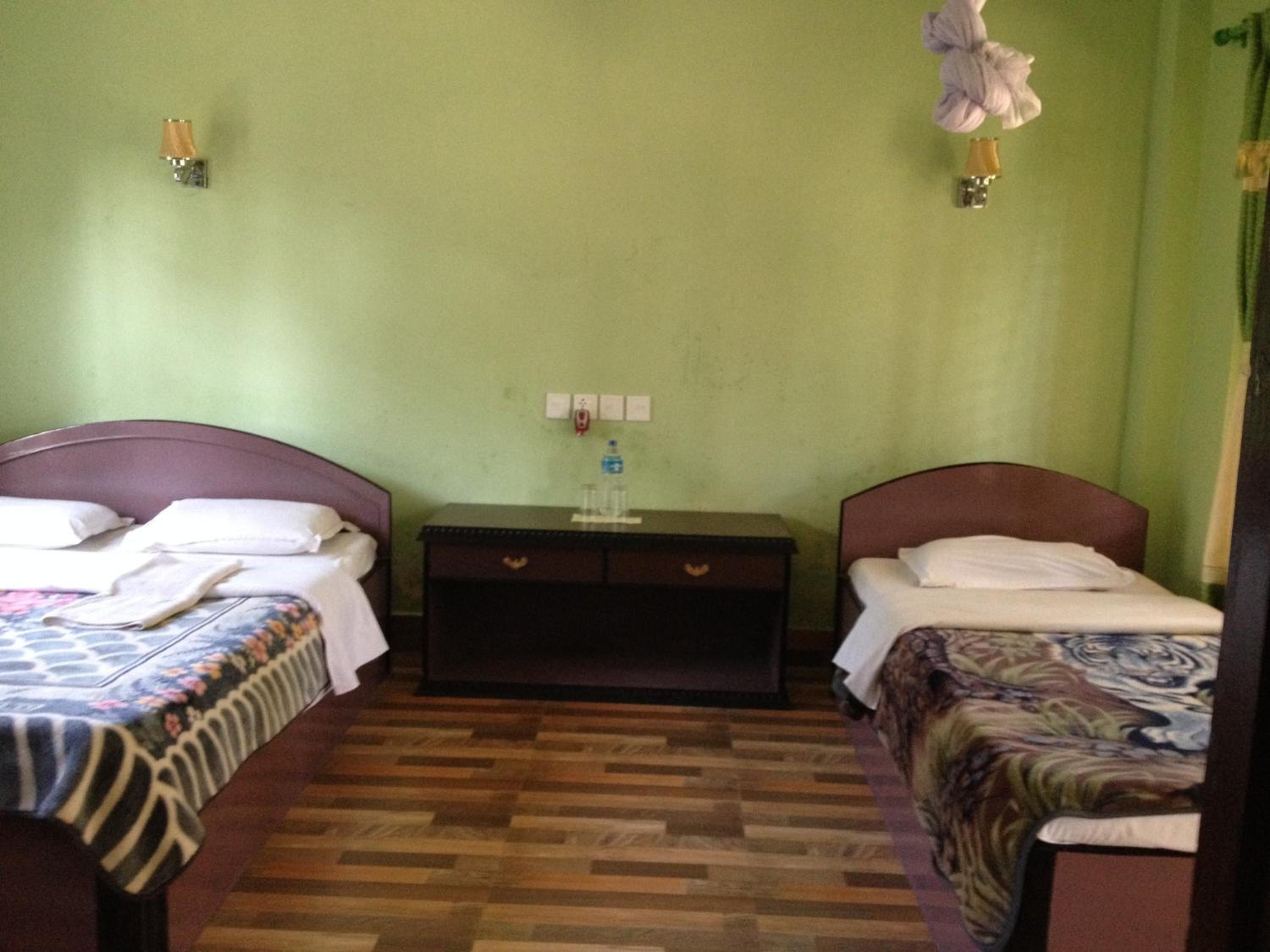 Sauraha Resort