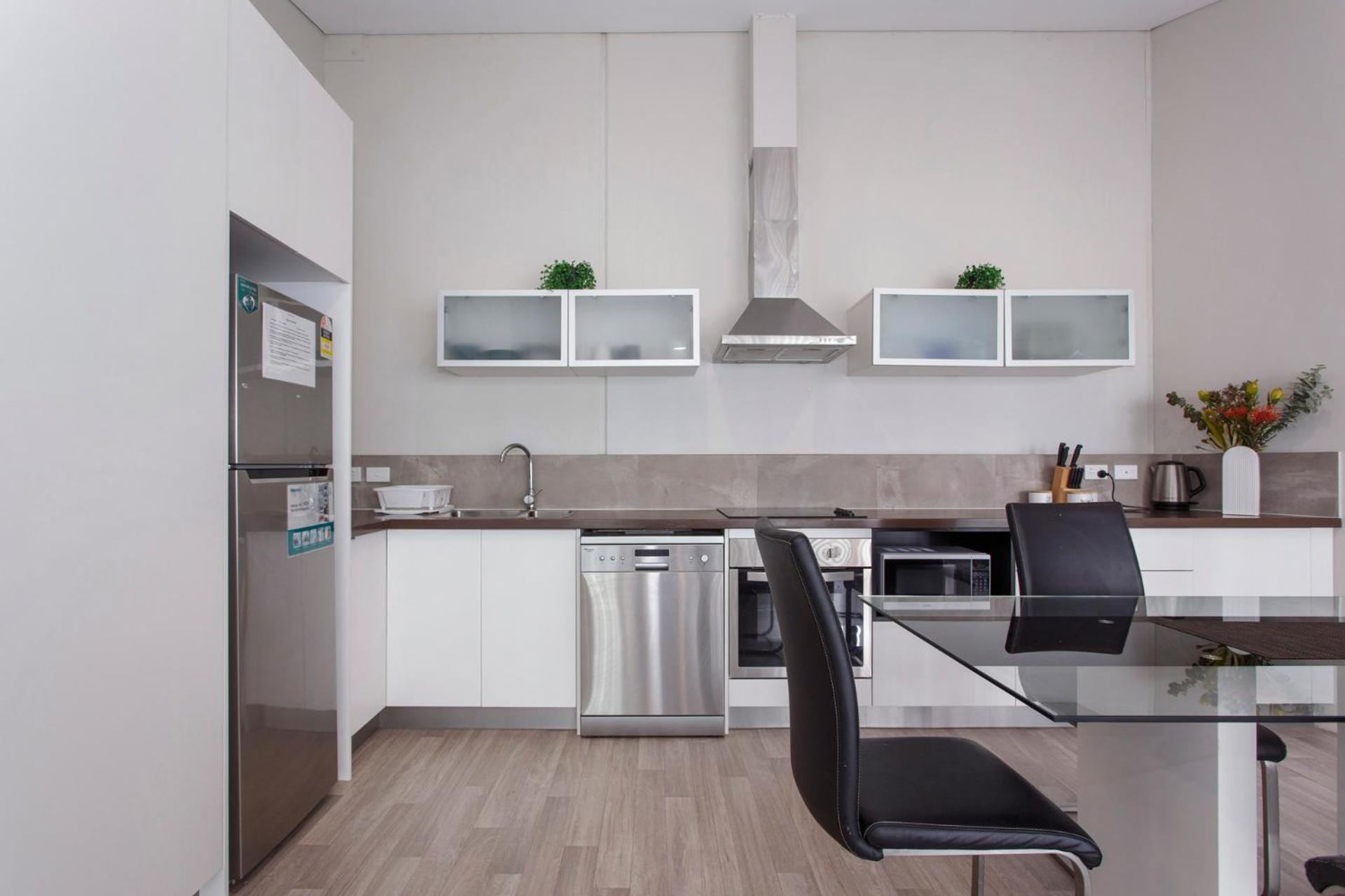 Waverley apartment A-two bedrooms wifi available photo 3