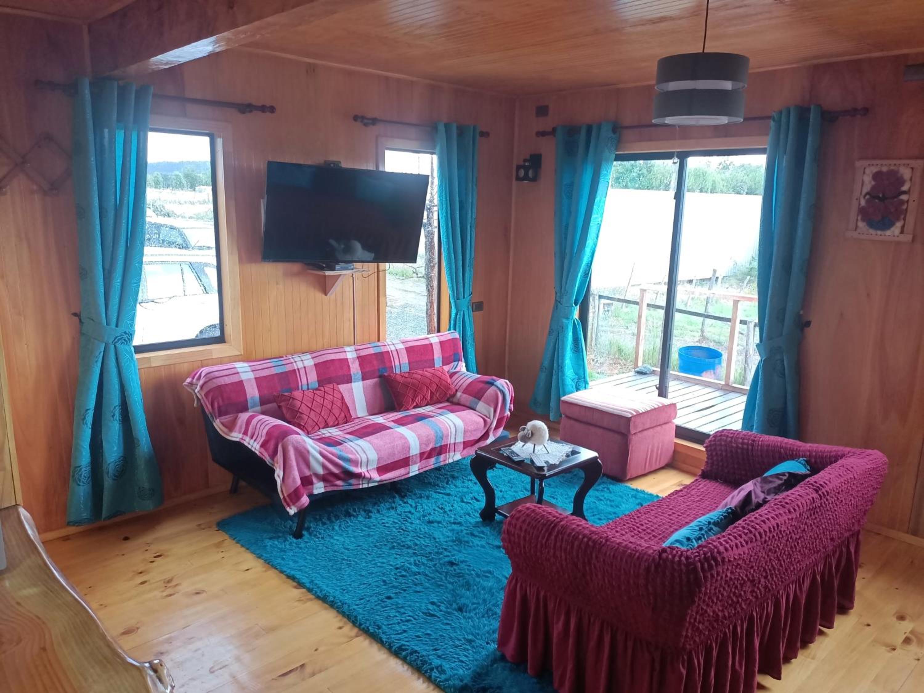 CABAÑAS RAYEN HUILLINCO