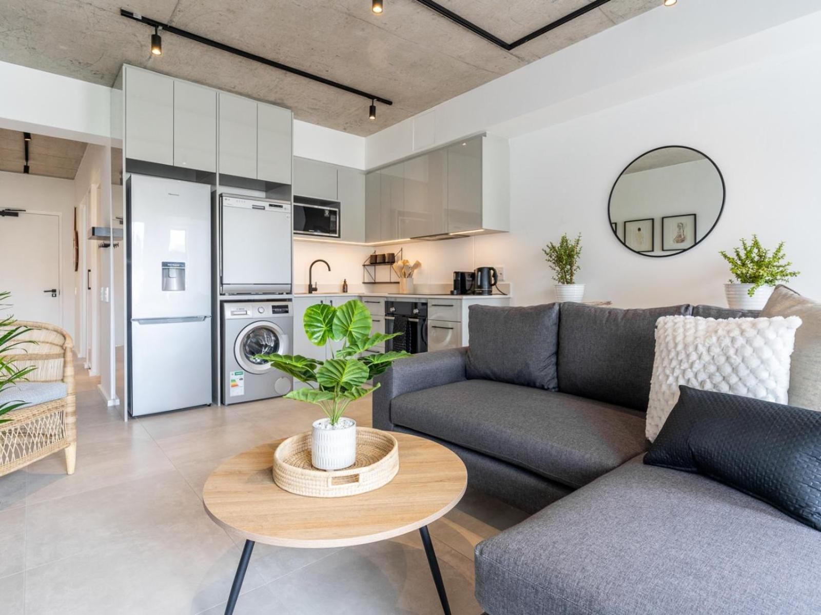 Luxury Accomodation at the Alphen Glen