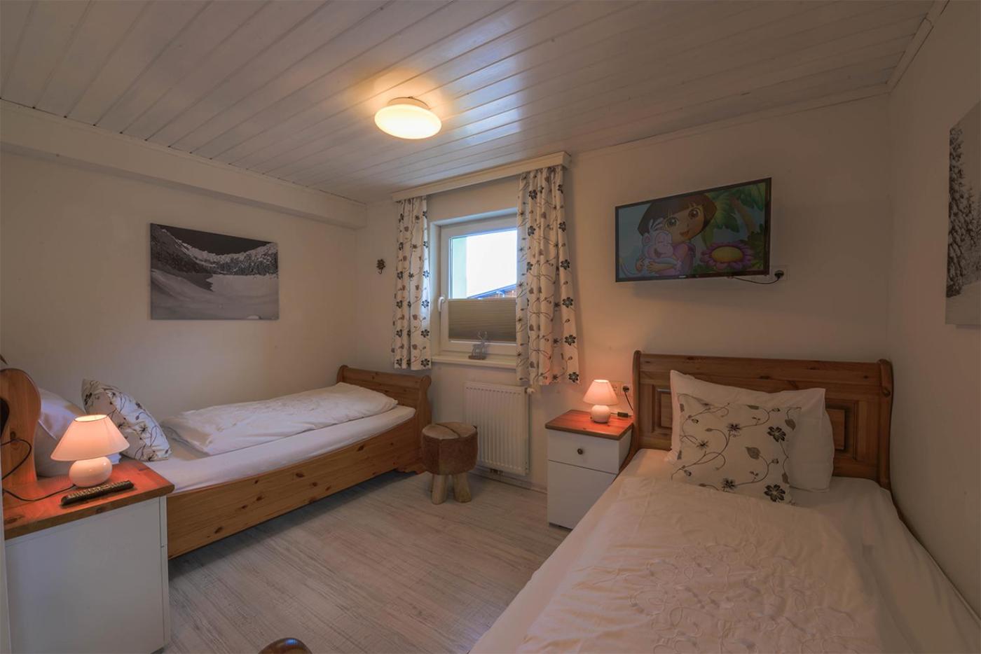 Chalet Alpenglück by Kaprun Rentals