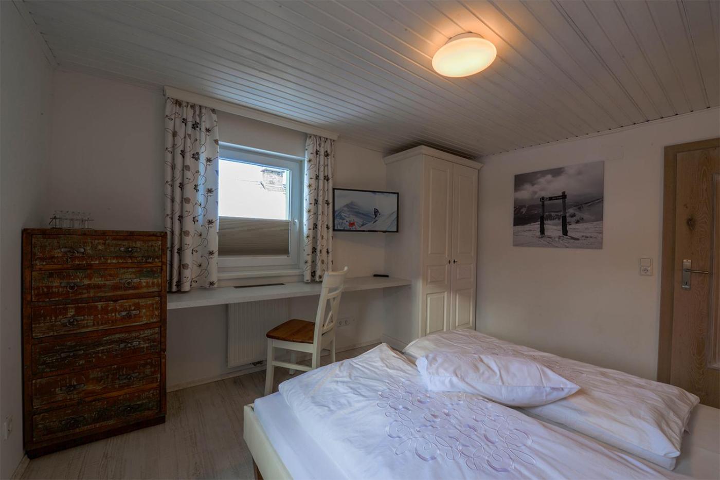 Chalet Alpenglück by Kaprun Rentals