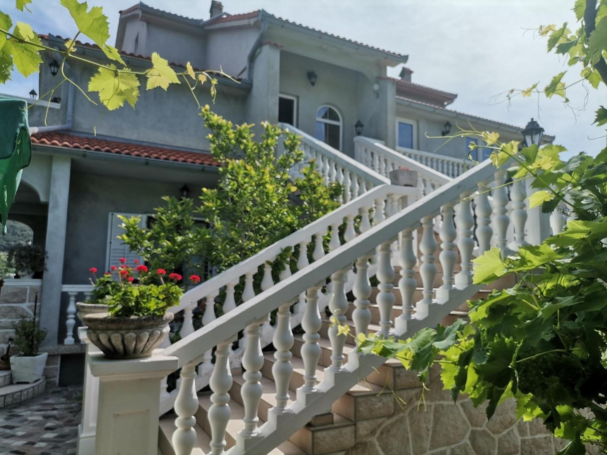 Gordana Apartments