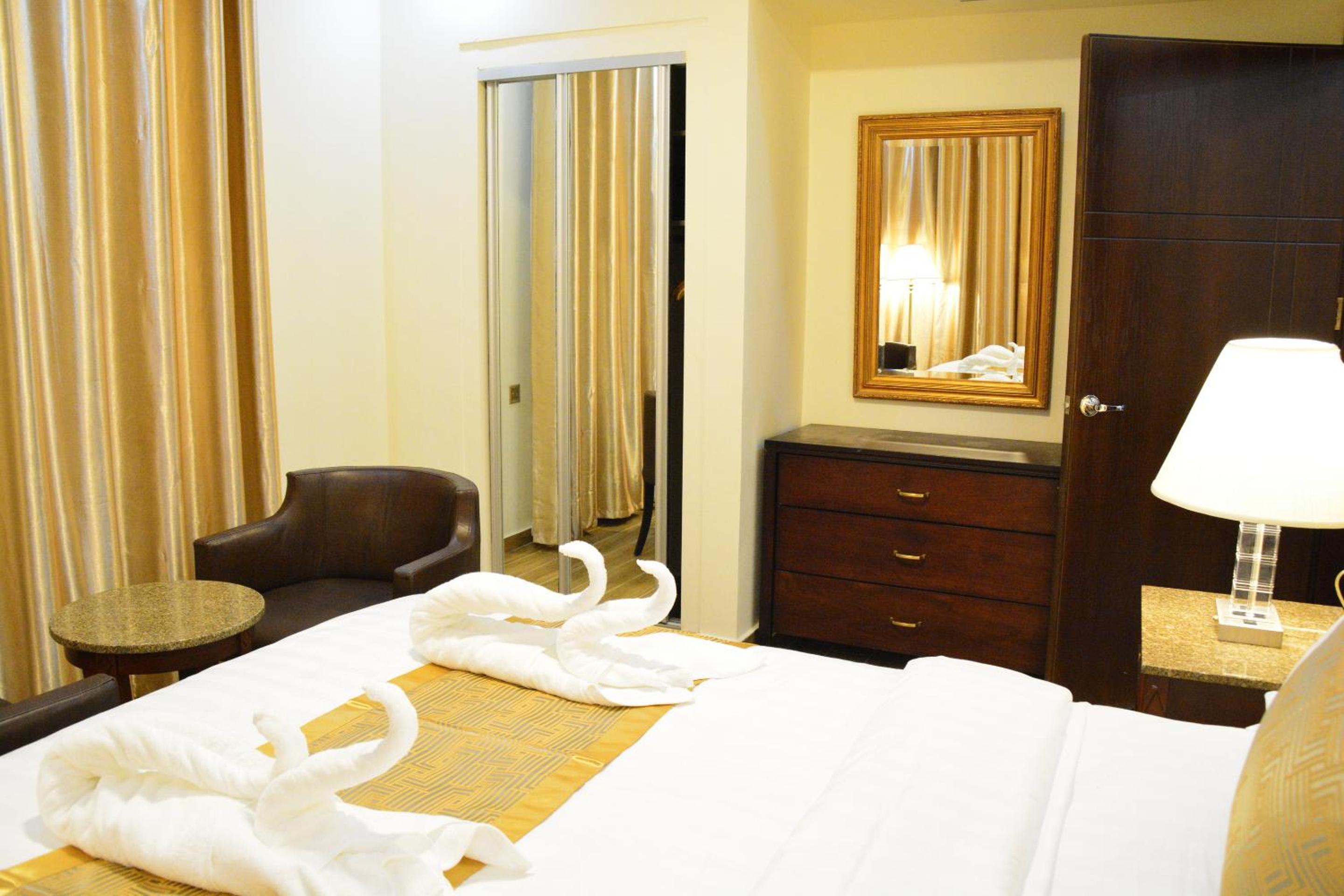 Aljamal Hotel
