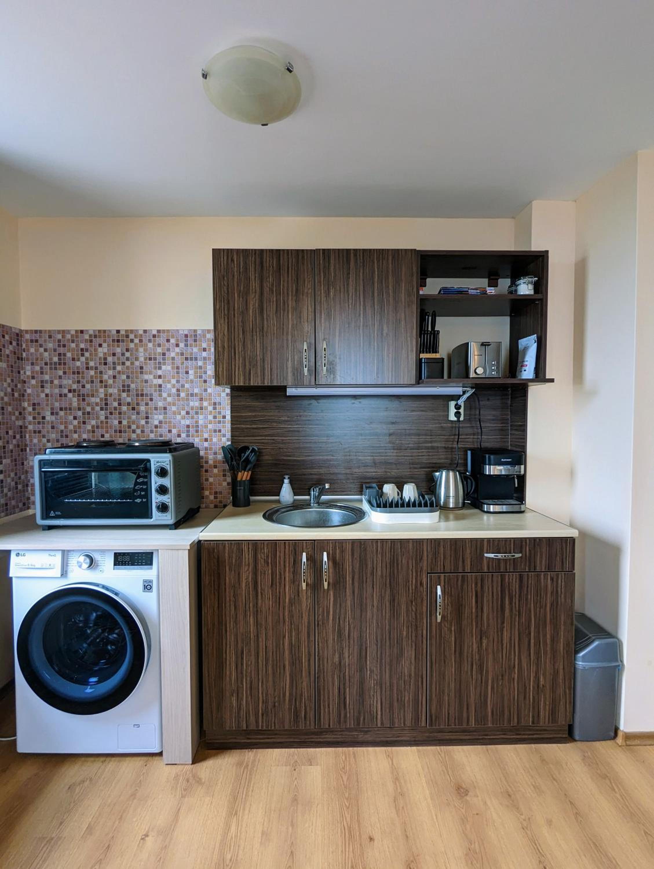 Stylish 2BD Apartment with Panoramic Mountain View by Flat Mаnager view 5