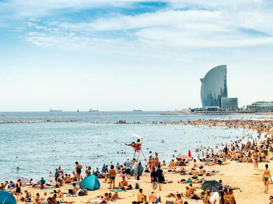 Beautiful apartment in Las Ramblas Barcelona 6pax