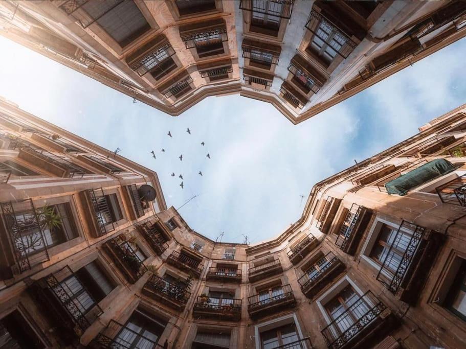 Beautiful apartment in Las Ramblas Barcelona 6pax