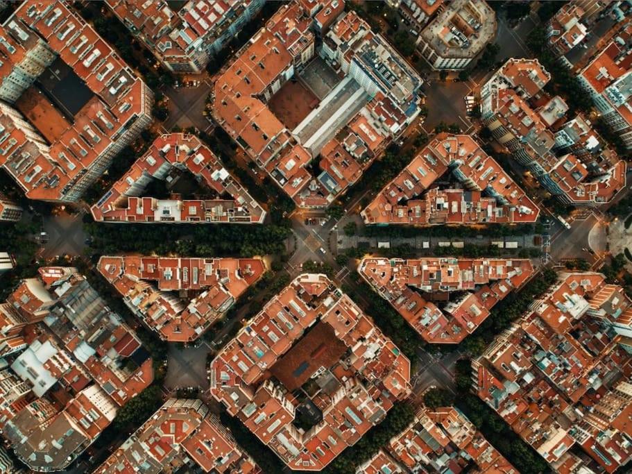 Beautiful apartment in Las Ramblas Barcelona 6pax
