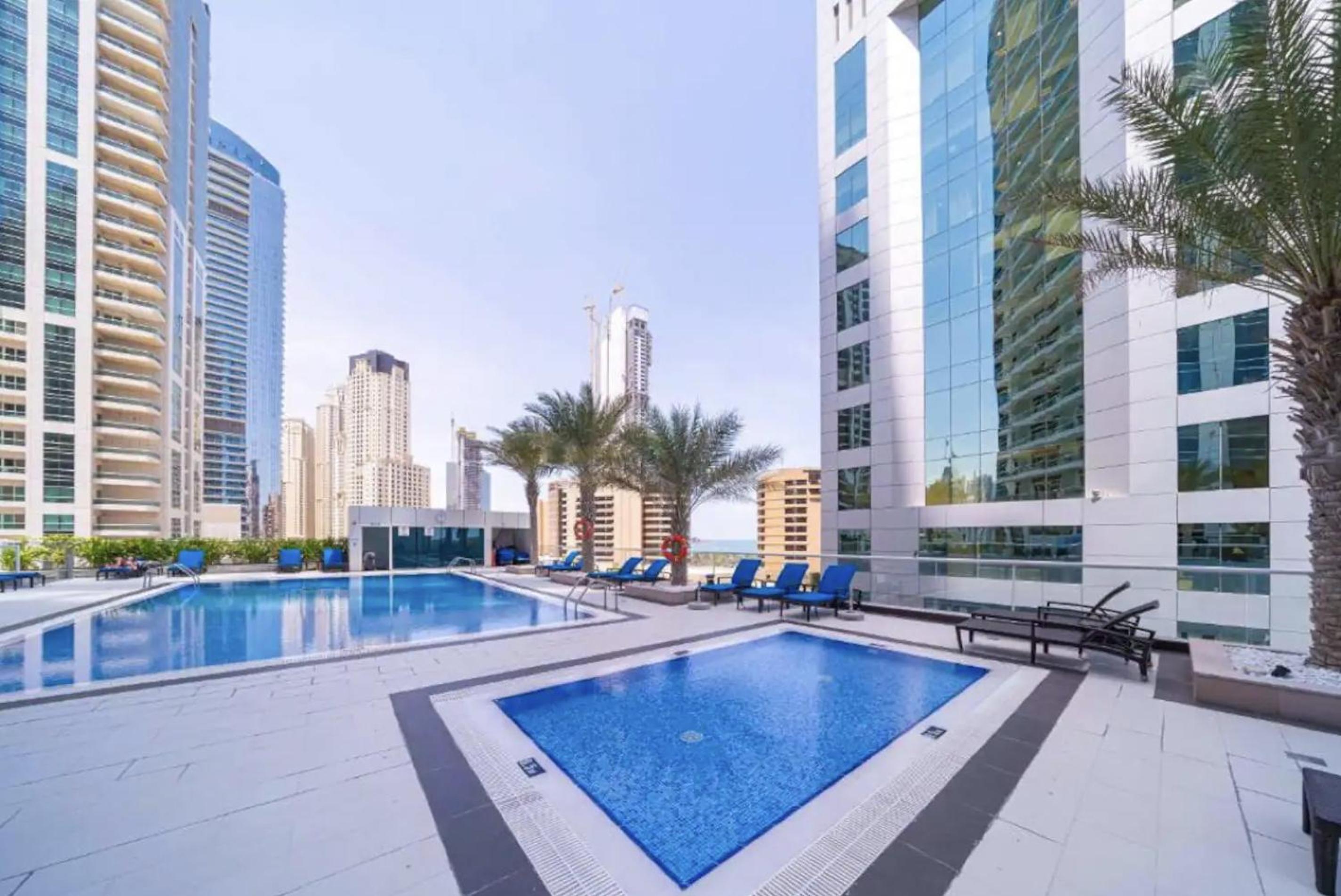 DH58 - High end 1BR, Palm views in Damac Heights tower