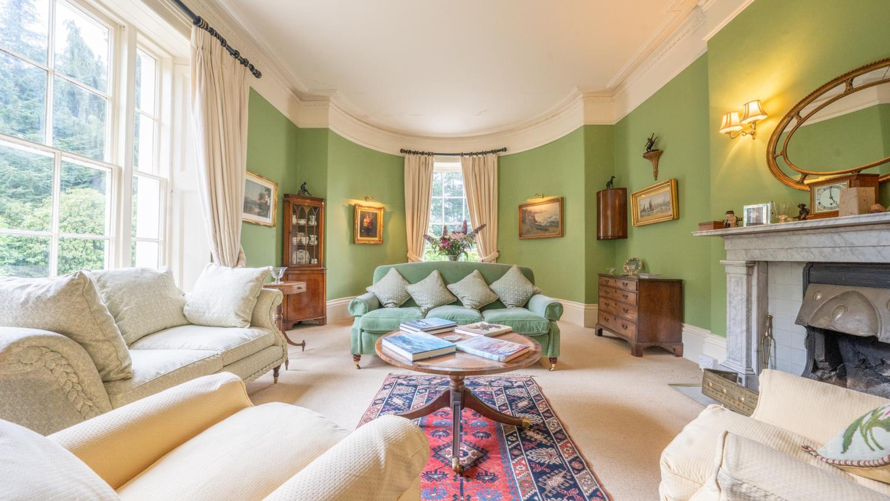 Pantybeiliau House Bed & Breakfast