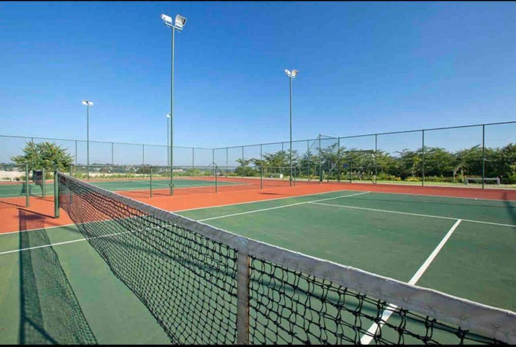 Cozy Self Catering Apartment with Golf Course Views, Jackal Creek Golf Estate