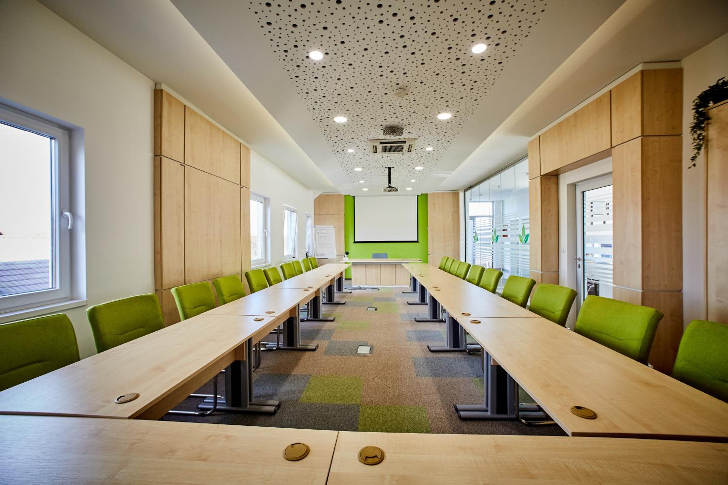 meeting & event spaces