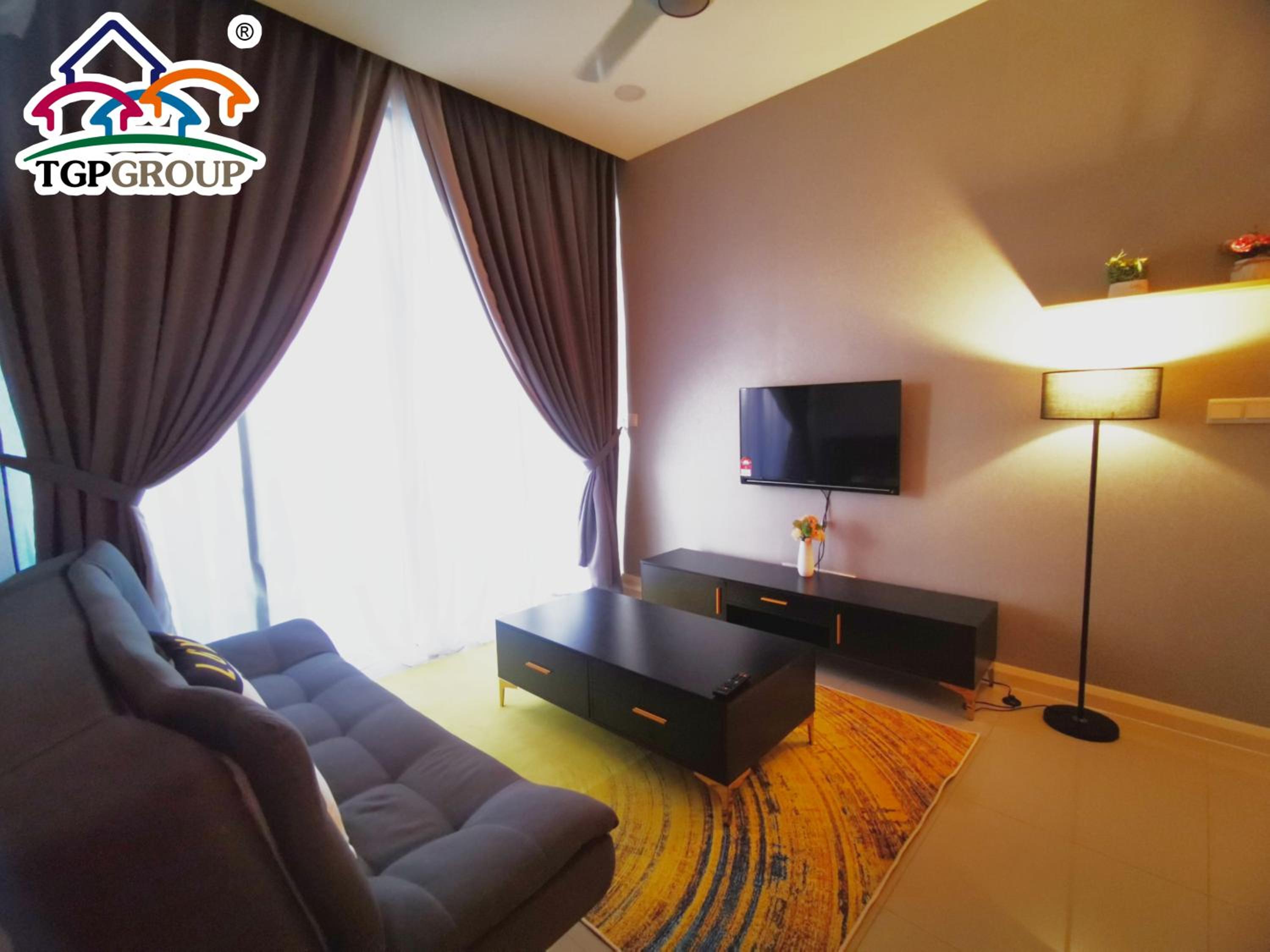 D'Pristine Design Apartment by TGP view 2