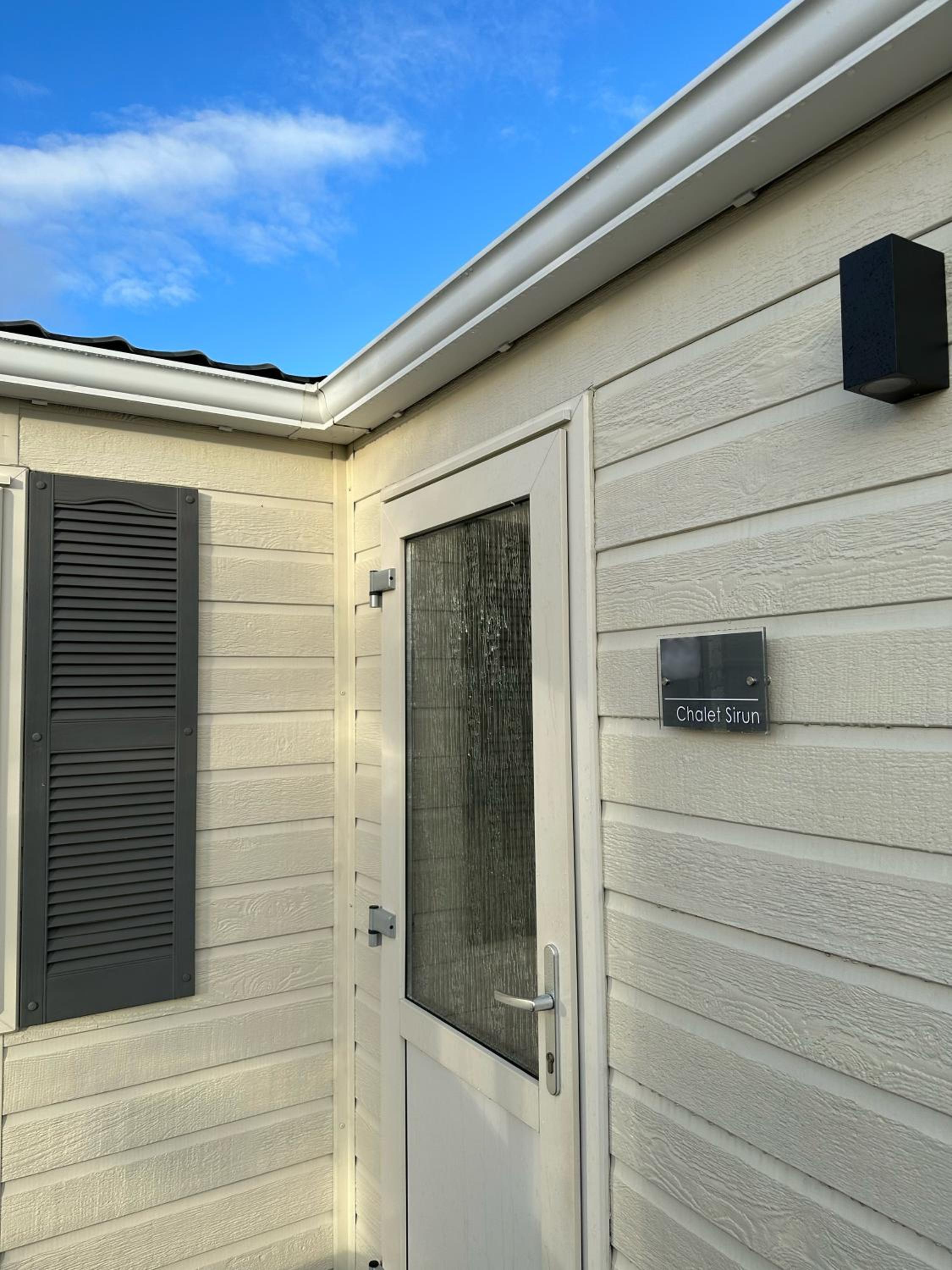 Chalet Sirun Strandcamping Valkenisse, Biggekerke