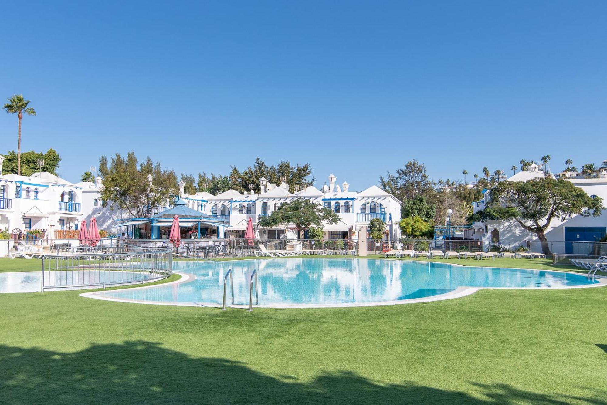 Duplex Poolside Playa del Ingles
