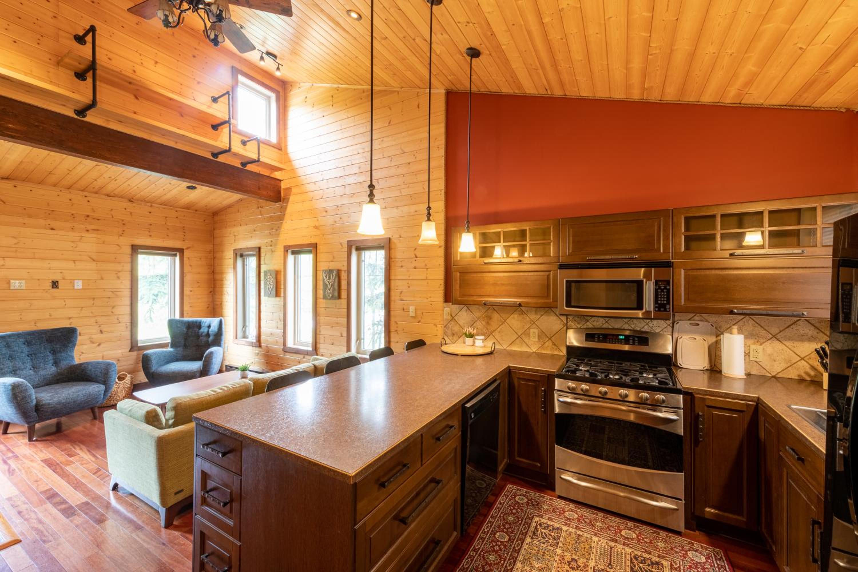 The Qu INN - Cozy Cabin