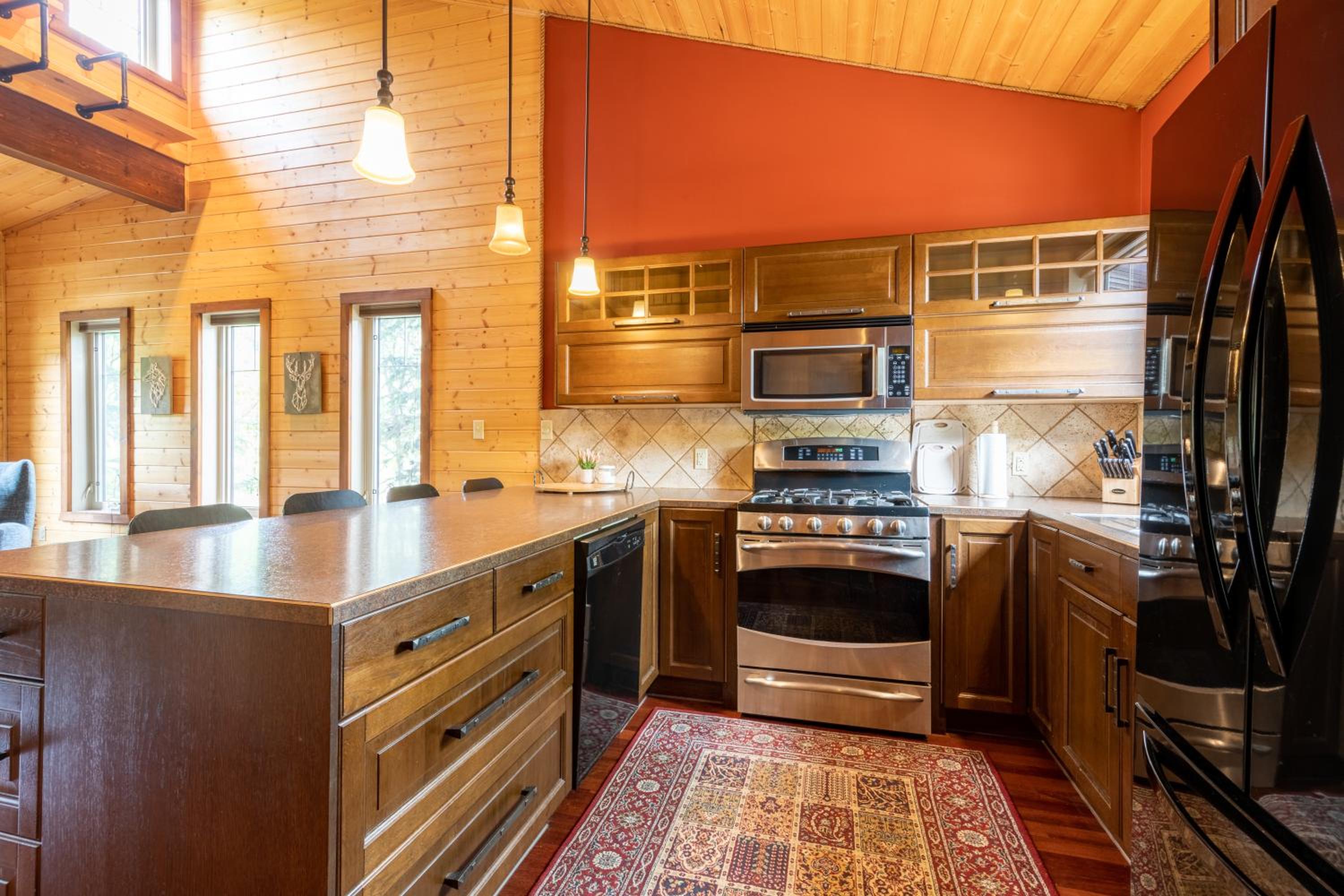 The Qu INN - Cozy Cabin