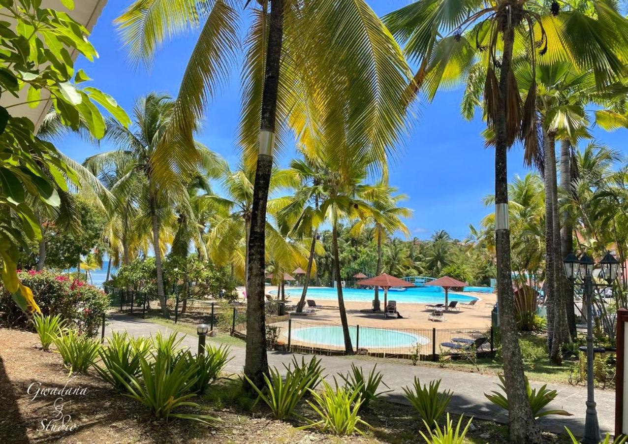 Accès Direct Plage, Vue Mer d'exception, Les Gwada Studios, Village Vacances