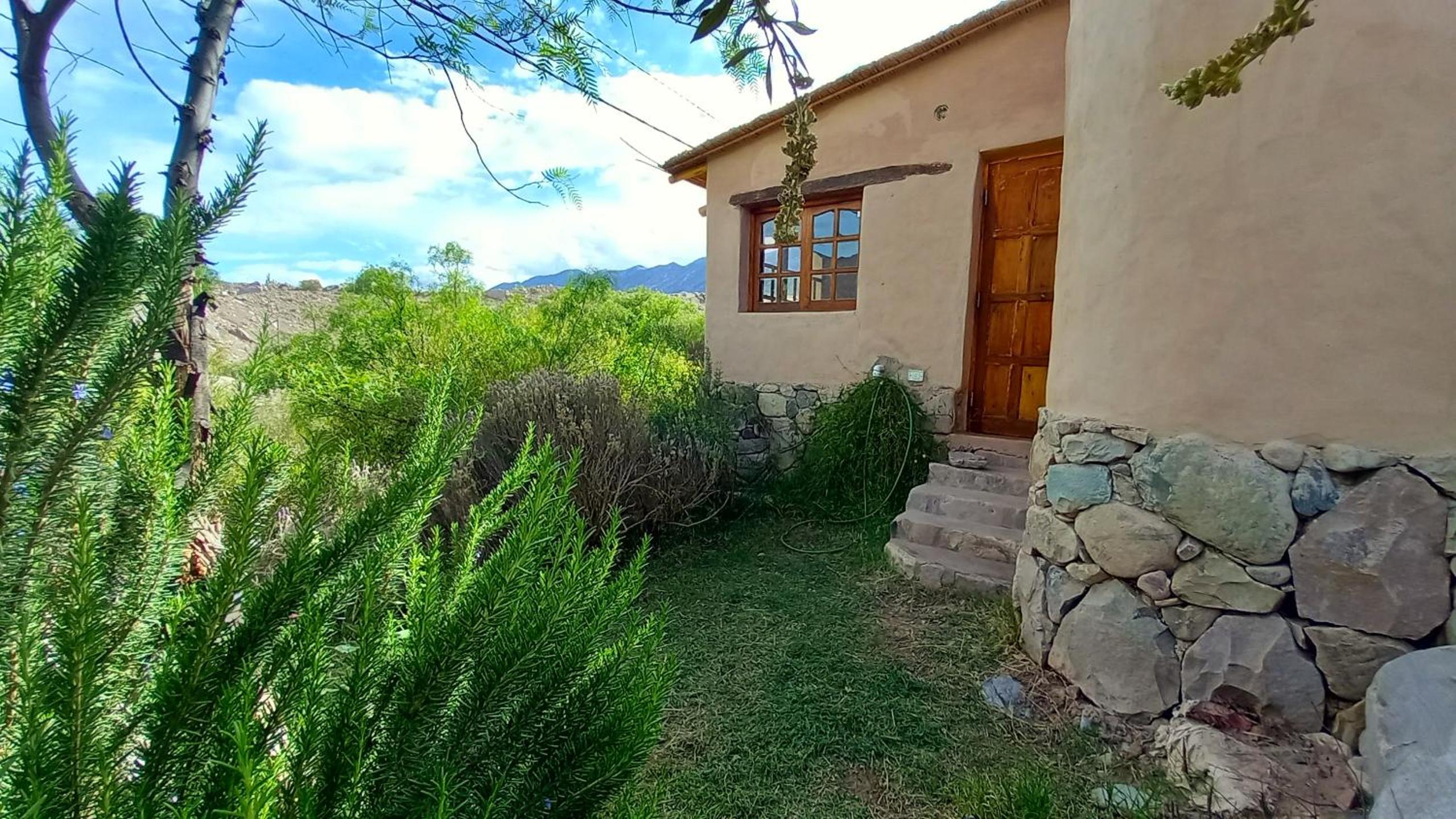 MAMAICUNA CABAÑA