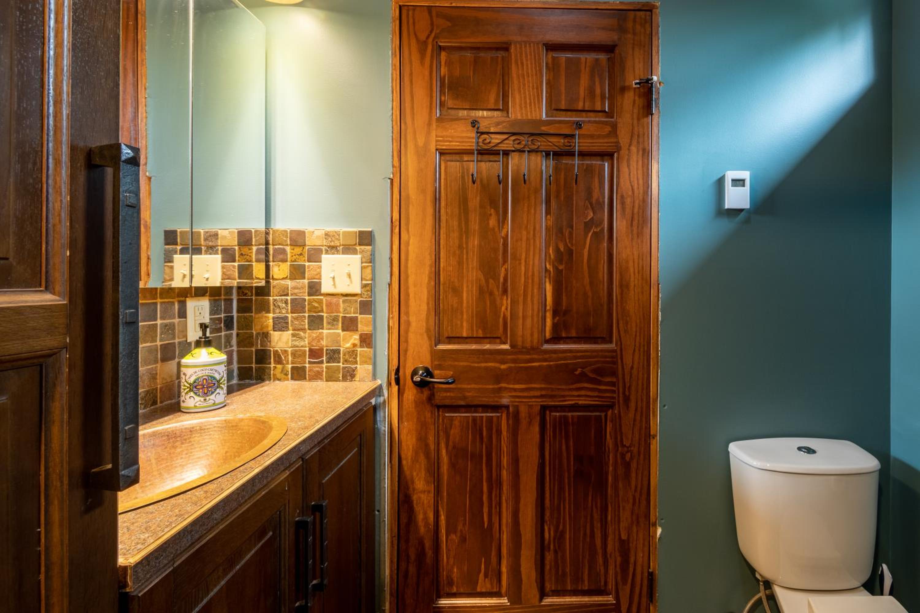 The Qu INN - Cozy Cabin