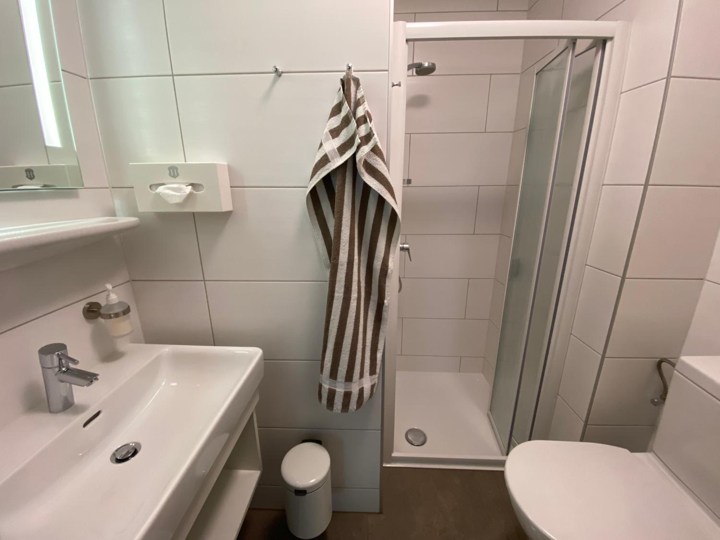 Privatzimmer und Ferienwohnungen Leeb