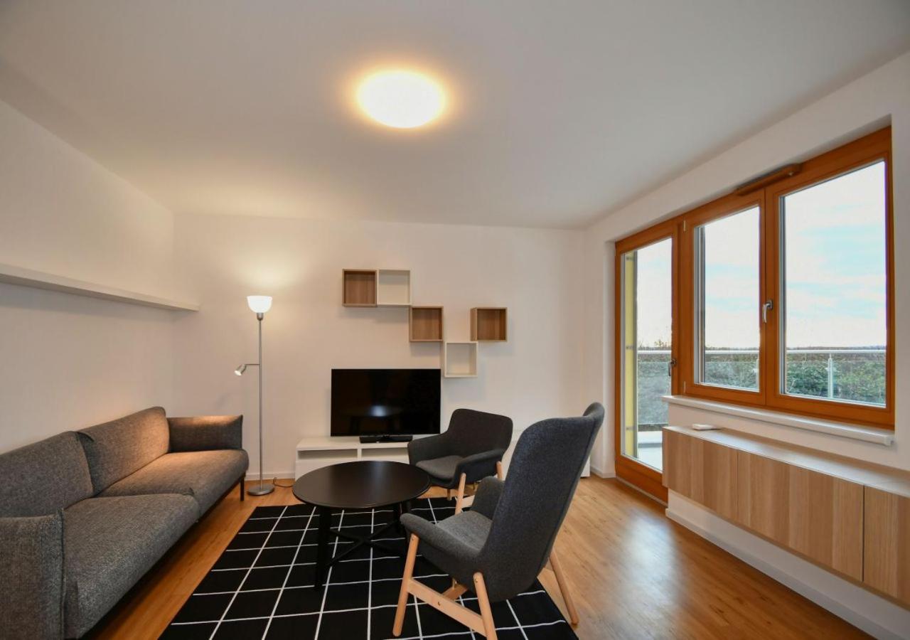 EFI Residence Holzova 28