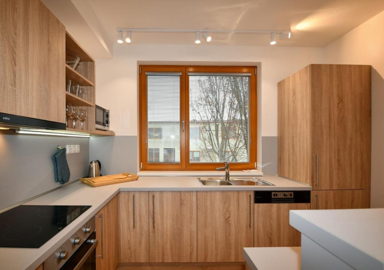 EFI Residence Holzova 28