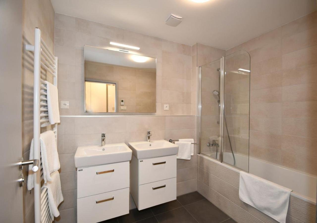 EFI Residence Holzova 28