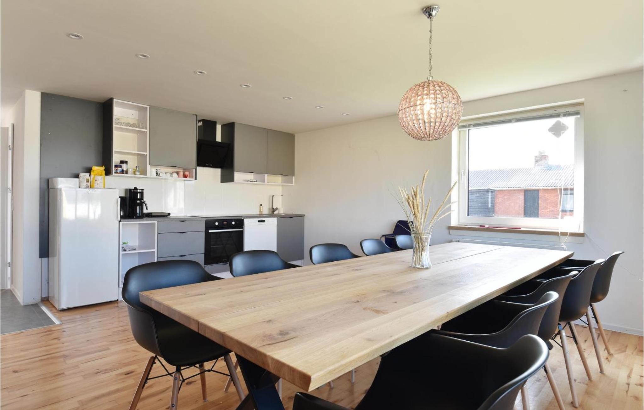 Awesome Home In Harboøre With Kitchen
