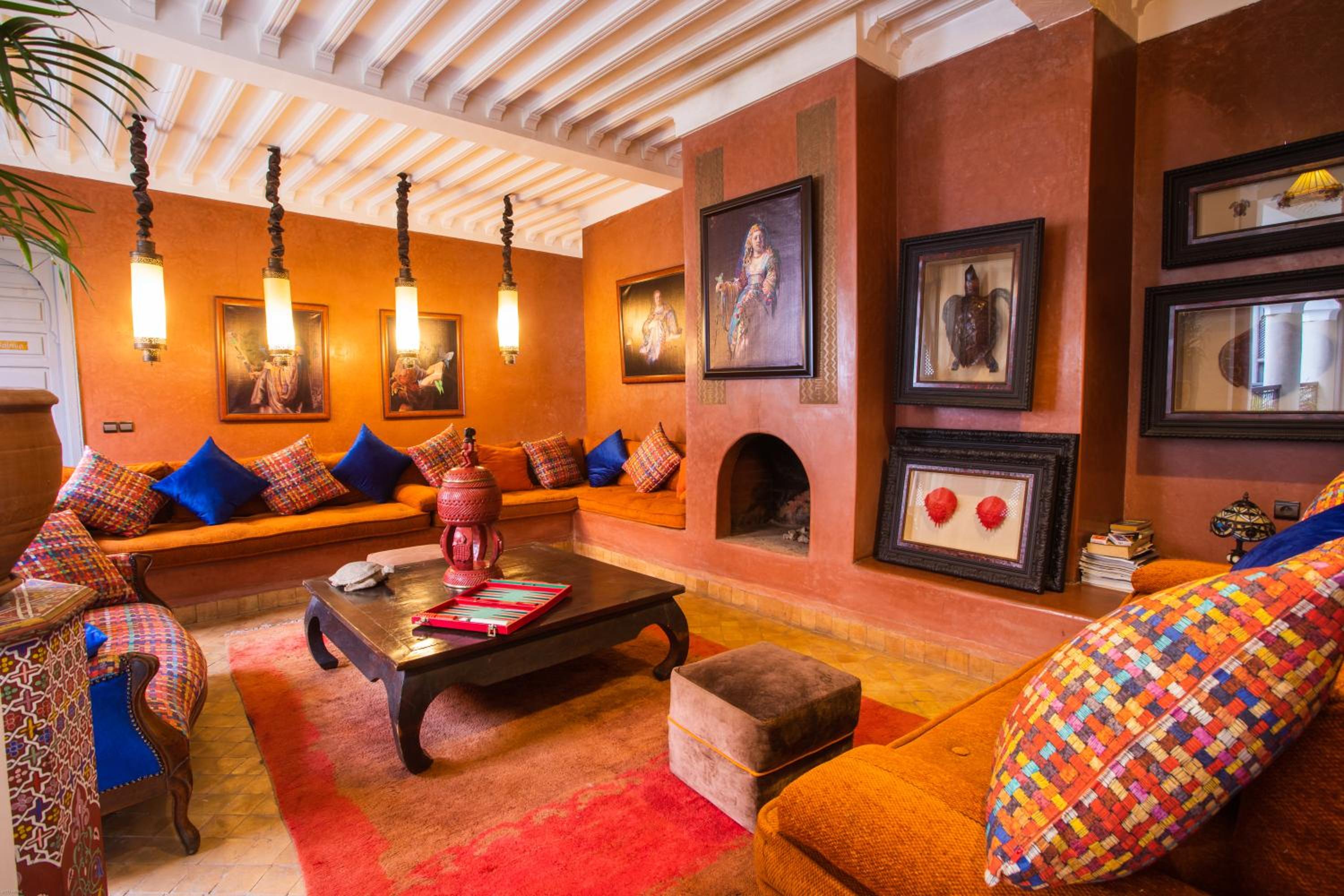 lounge