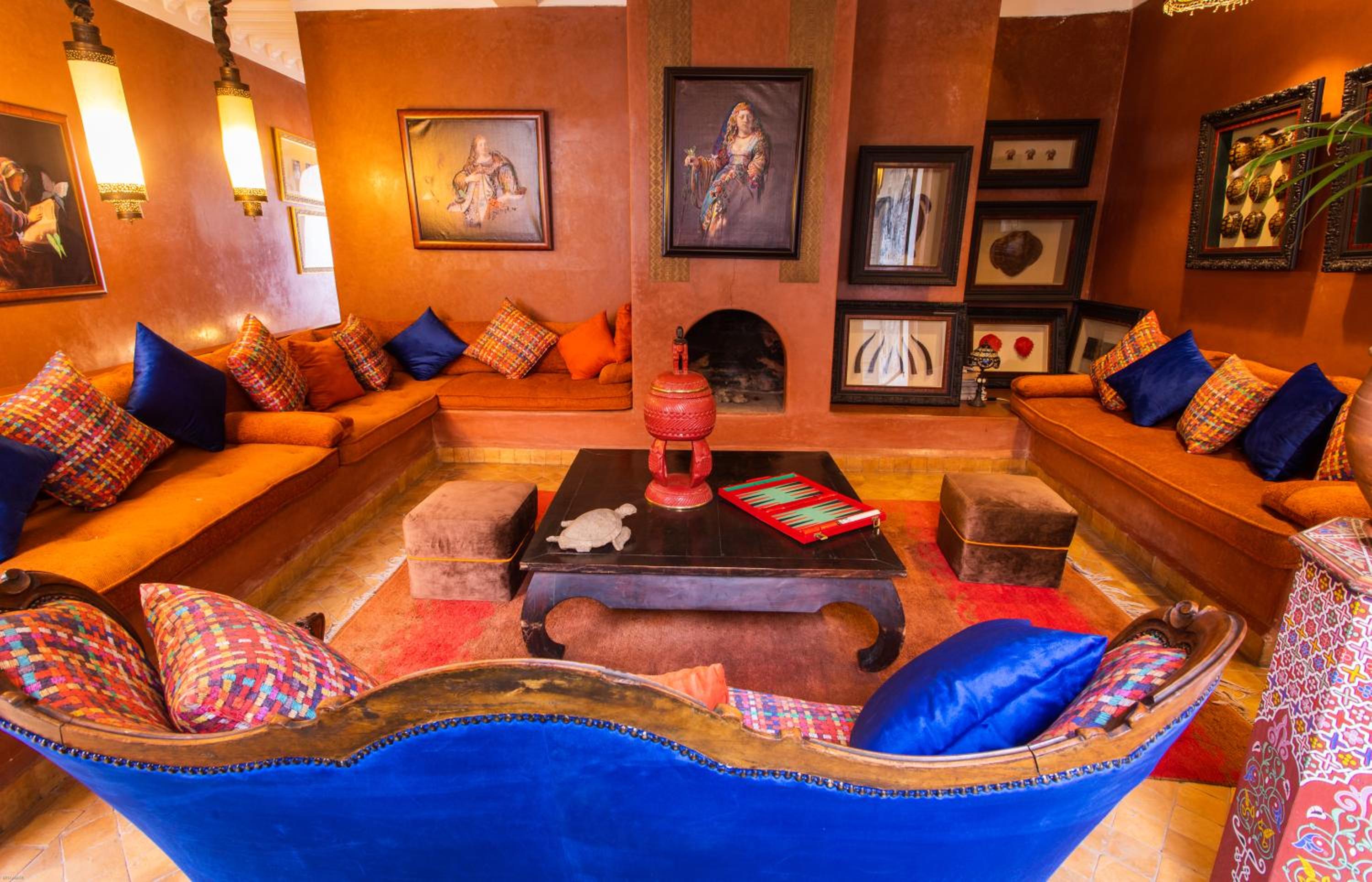 lounge