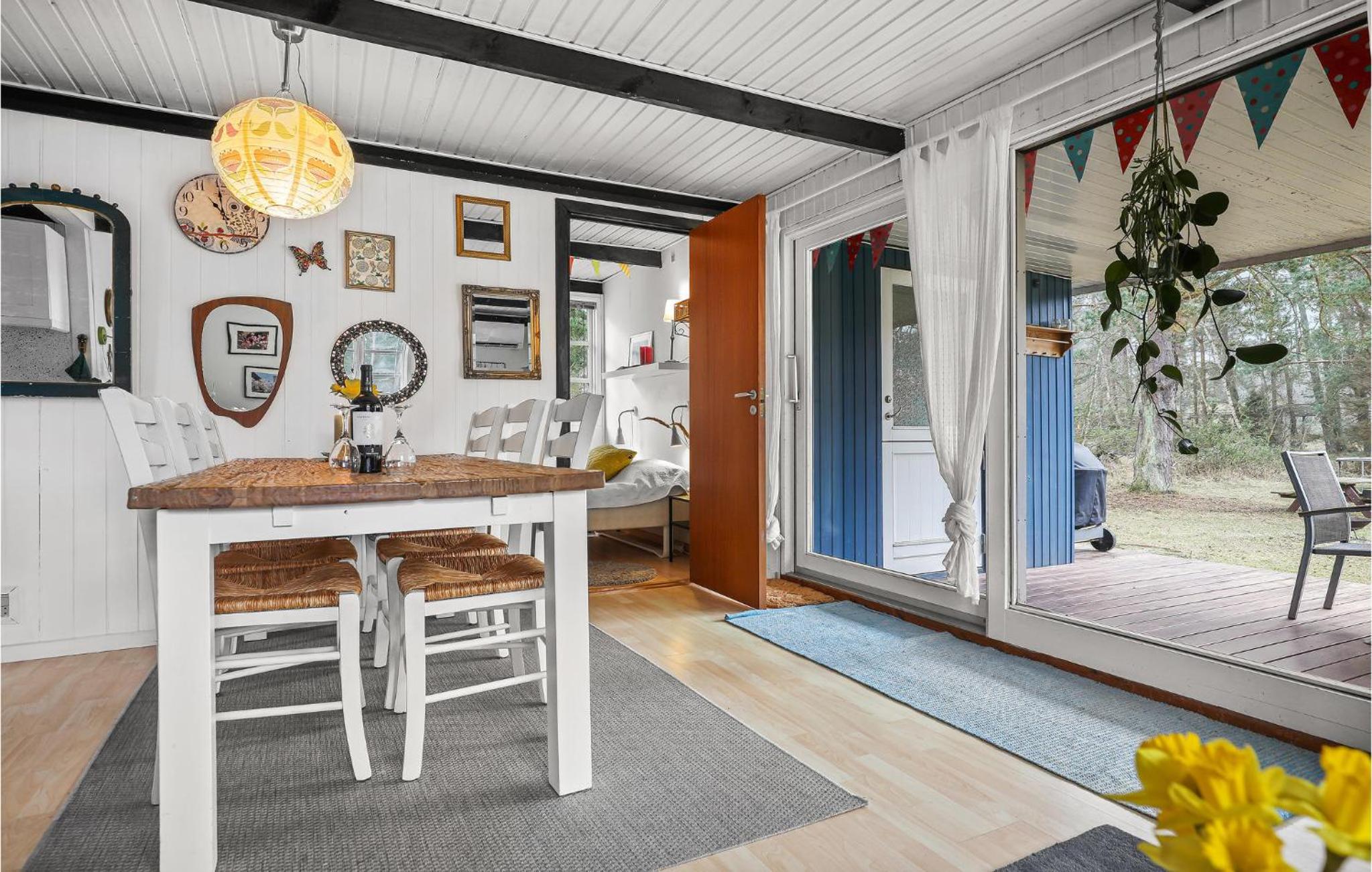 Stunning Home In Aakirkeby With Wifi