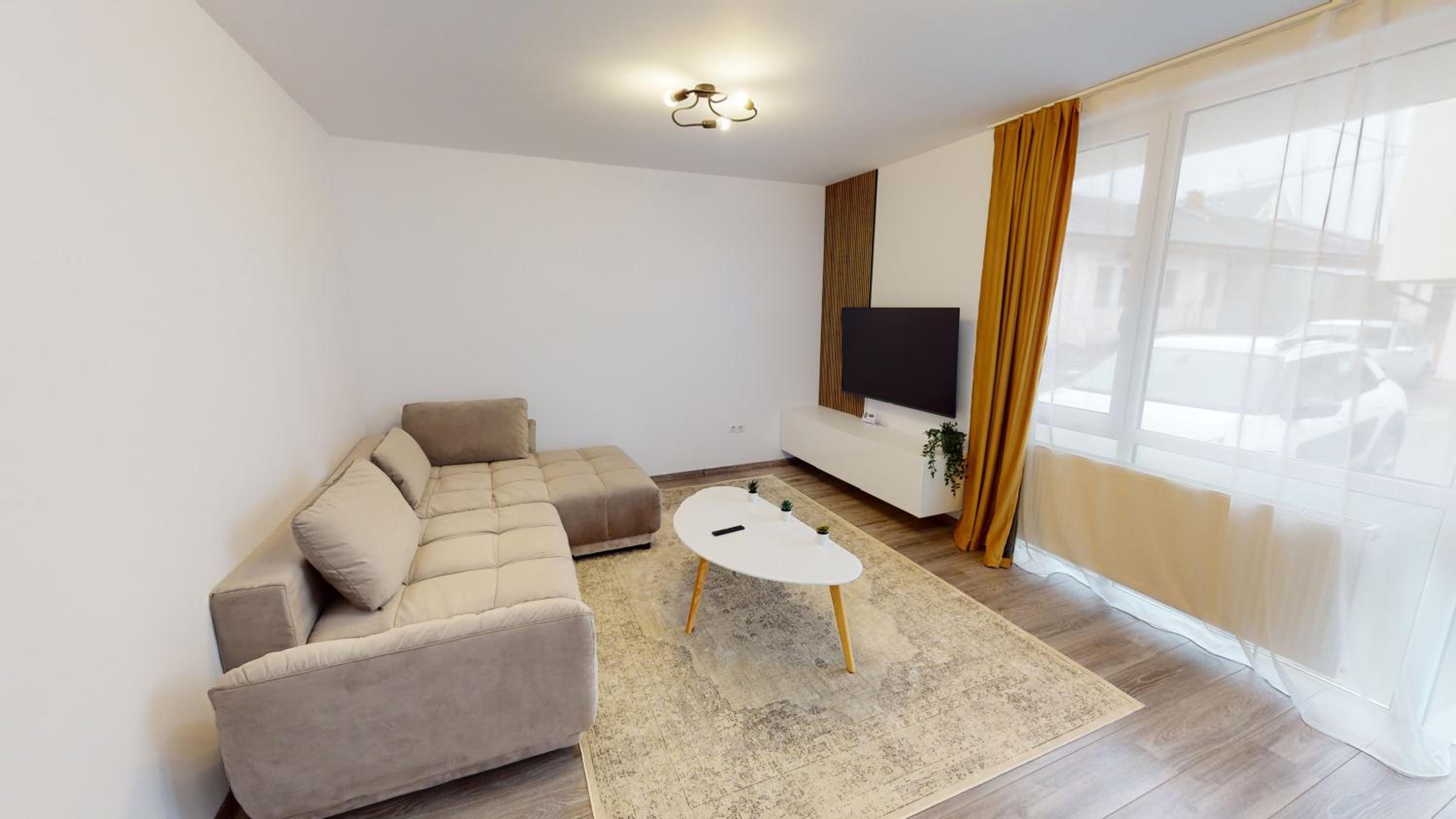 Apartment by the Lake Nr 3 VRT view 2